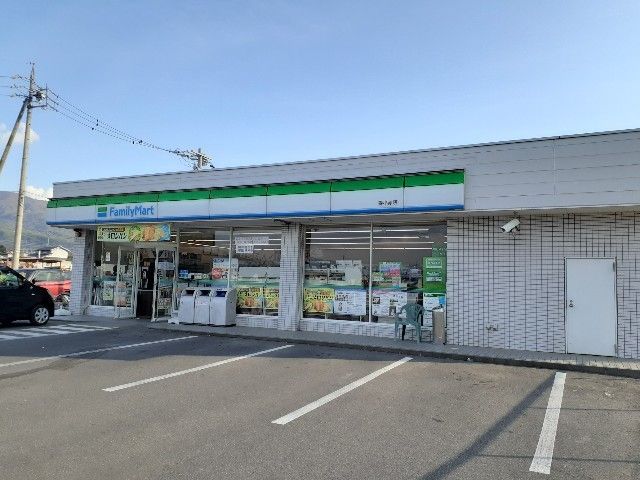 近くのファミリーマート　寿小赤店まで1,960m（徒歩25分）
