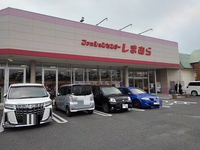 近くのしまむら小郡店まで1,440m（徒歩18分）