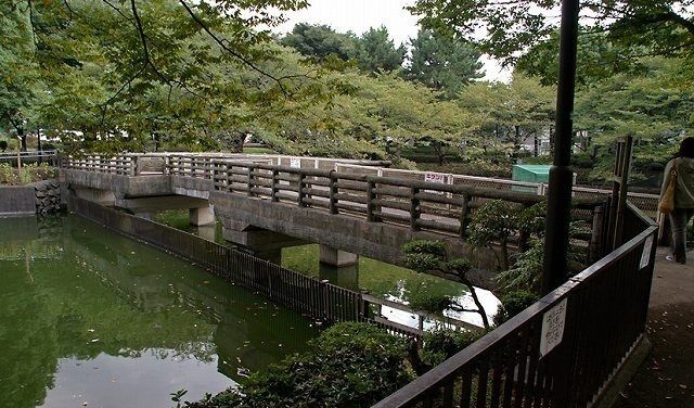 近くの鹿沼公園まで800m(徒歩10分)