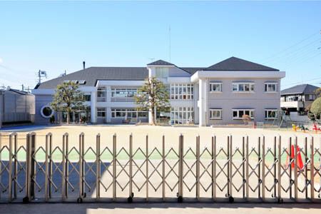 近くのあさひ幼稚園まで160m（徒歩2分）