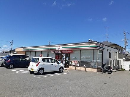 近くのセブンイレブン松山西垣生店様まで600m(徒歩8分)