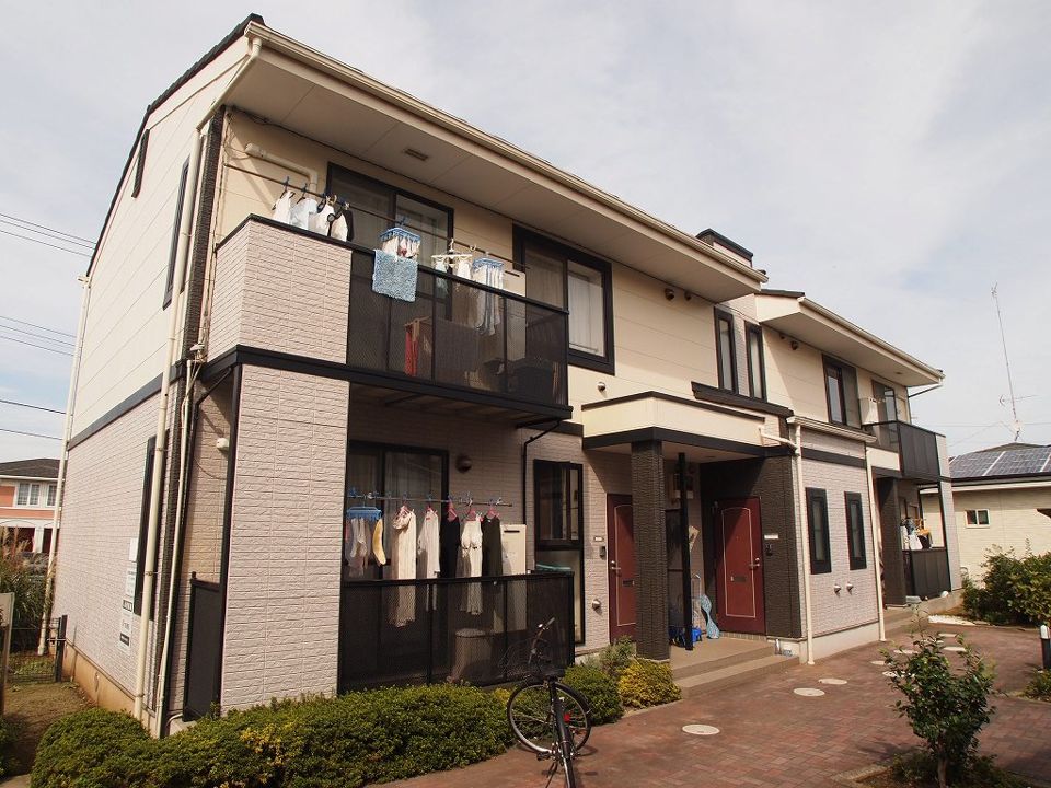 ツイントップヒルズBの外観画像