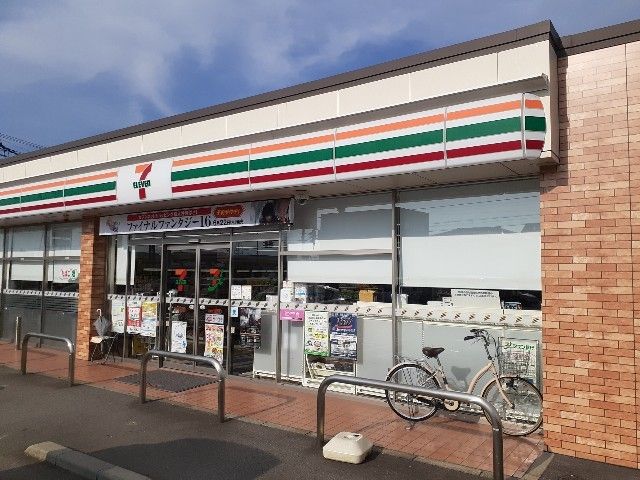 近くのセブンイレブン天正寺店まで90m（徒歩2分）