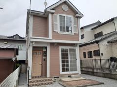 クレストールの外観画像