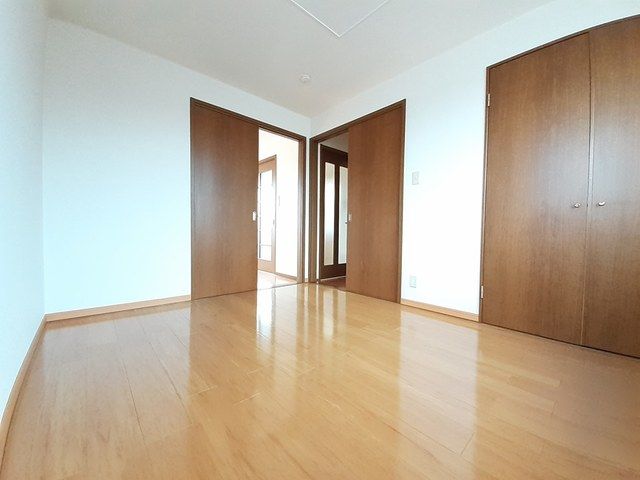 ベッドルーム