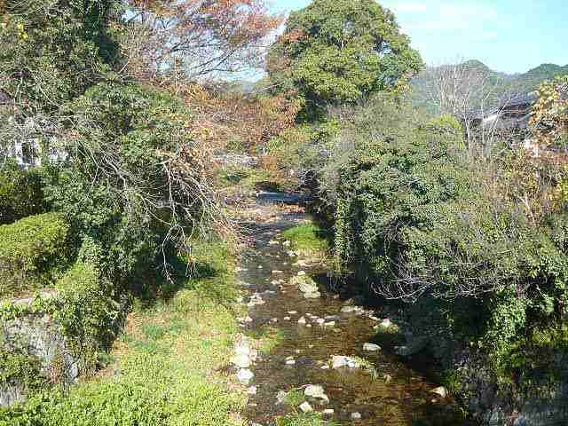 近くの桜・ホタルの名所　一の坂川まで1,200m（徒歩15分）