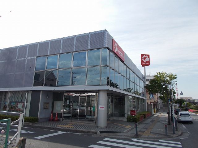 近くの千葉銀行姉崎支店まで1,000m(徒歩13分)