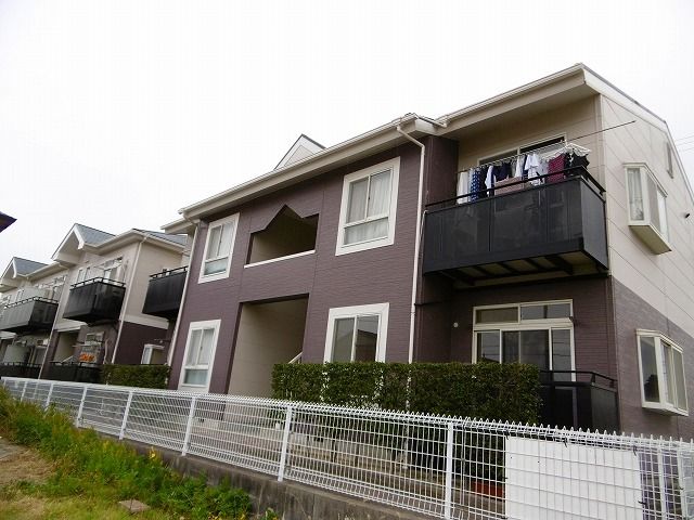 パークヒルズ札木 Bの外観画像