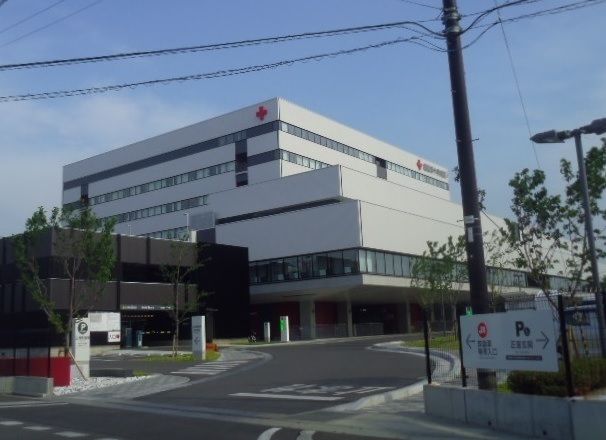 近くの福島赤十字病院まで2,200m(徒歩28分)