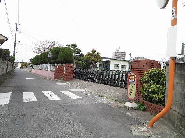 近くのすぎのこ幼稚園まで140m（徒歩2分）