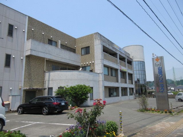 近くの病院まで620m（徒歩8分）