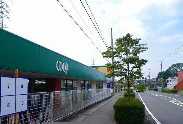 近くのユーコープ桜づつみ店まで900m(徒歩12分)