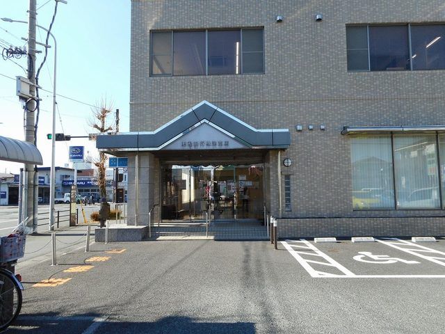近くの肥後銀行秋津支店まで500m（徒歩7分）