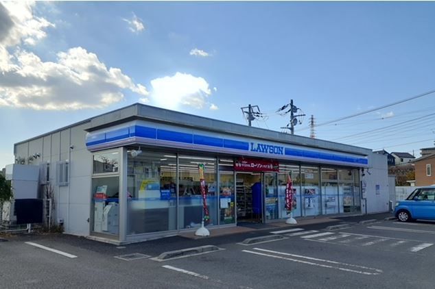 近くのローソンまで850m（徒歩11分）