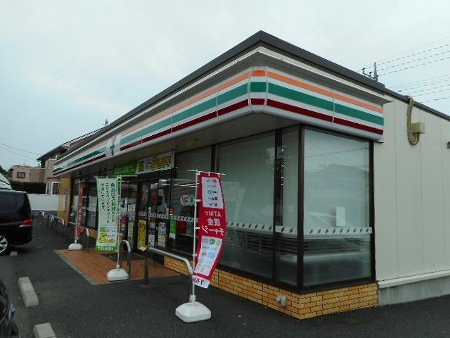 近くのセブン・イレブン野田清水店まで950m（徒歩12分）