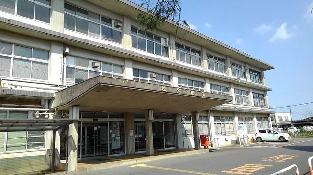 近くの旭市役所まで1,200m（徒歩15分）