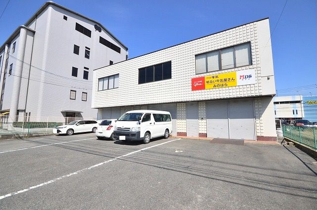 東光寺町1丁目倉庫付事務所の外観画像
