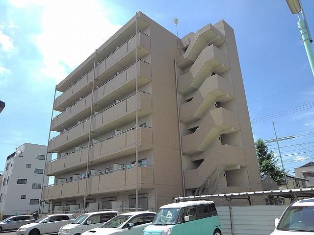 メゾンカルムの外観画像