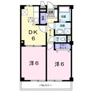 フォンテ－ヌ城の堀の間取り画像