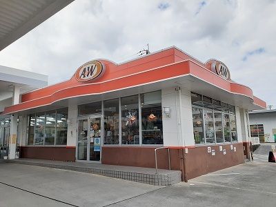 近くのA&W 那覇新都心おもろ店まで150m（徒歩2分）