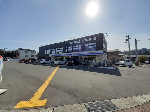 近くのローソン 高知神田北店まで46m(徒歩1分)