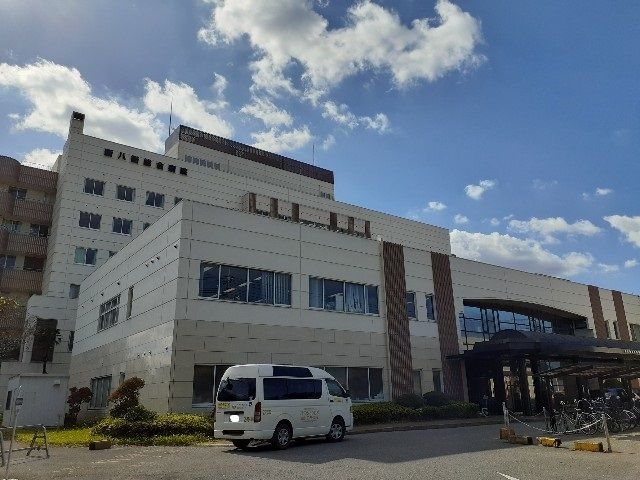 近くの新八街総合病院まで2,100m(徒歩27分)