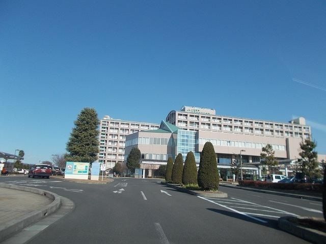 近くの佐野厚生病院まで750m（徒歩10分）