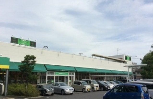 近くのフードワンまで700m（徒歩9分）