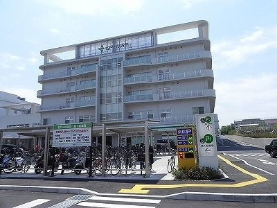 近くの病院まで1,900m（徒歩24分）