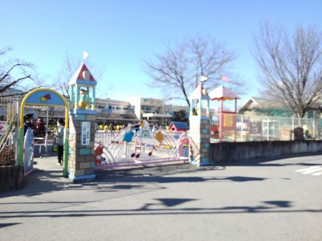 近くのこばと幼稚園まで1,300m（徒歩17分）