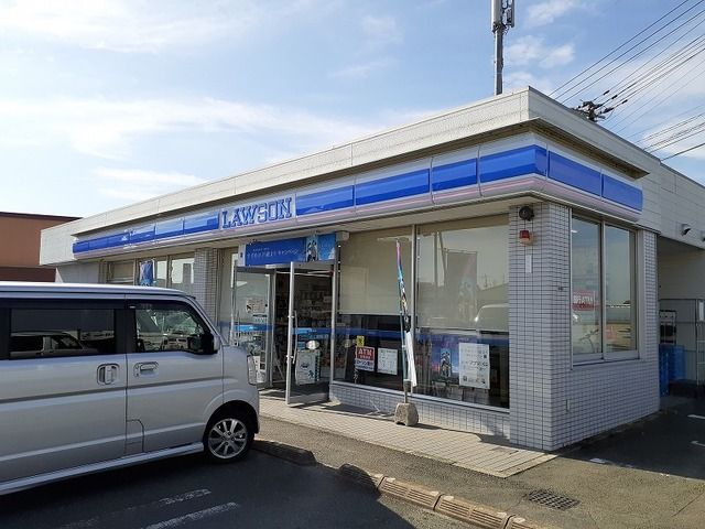 近くのローソン戸島西店まで550m（徒歩7分）