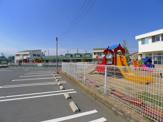 近くの青柳保育園まで350m(徒歩5分)