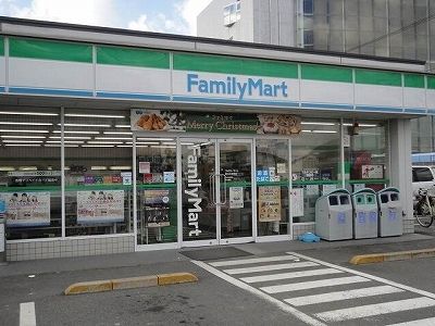 近くのファミリーマート藍住町奥野店様まで450m(徒歩6分)