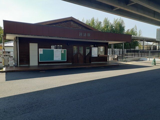 近くのJR諏訪駅まで1,722m（徒歩22分）