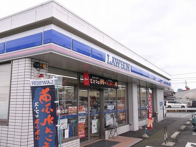 近くのローソン千代水店まで1,100m（徒歩14分）