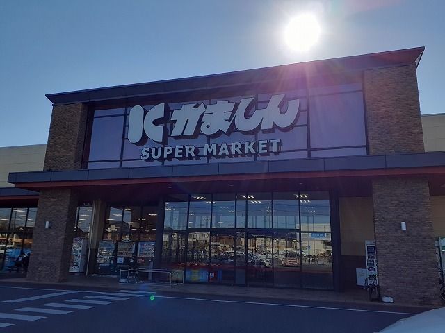 近くのかましん平松本町店まで1,100m(徒歩14分)