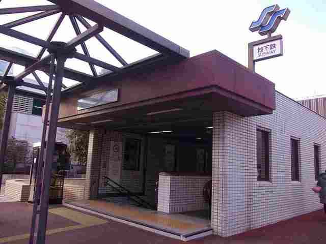 近くの地下鉄長町南駅まで1,300m(徒歩17分)