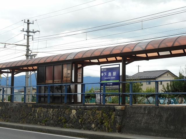 近くの下島駅まで160m（徒歩2分）