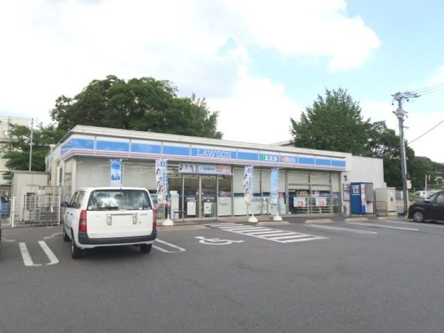 近くのローソン 幸田町役場前店まで450m(徒歩6分)