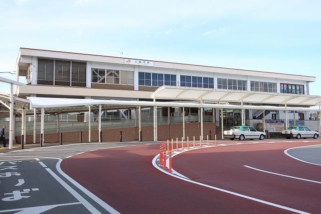 近くの土岐市駅まで1,000m(徒歩13分)