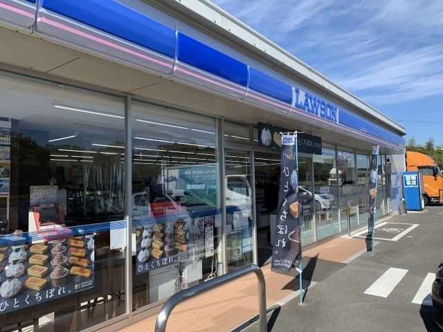 近くのローソン掛川平野店まで550m(徒歩7分)