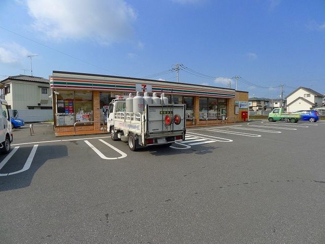 近くのセブンイレブンまで500m(徒歩7分)
