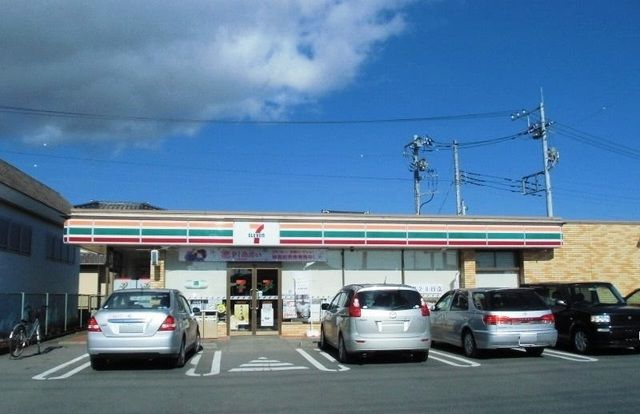 近くのセブンイレブン御殿場ぐみ沢南店まで350m(徒歩5分)