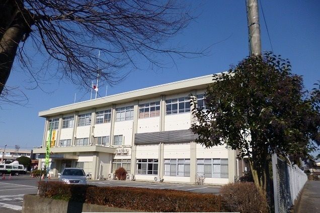 近くの真岡警察署まで716m（徒歩9分）