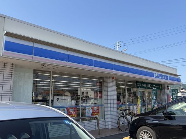 近くのローソン境港浜ノ町店まで750m（徒歩10分）