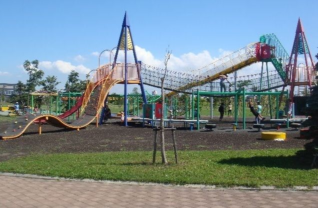 近くの屯田公園まで20m（徒歩1分）