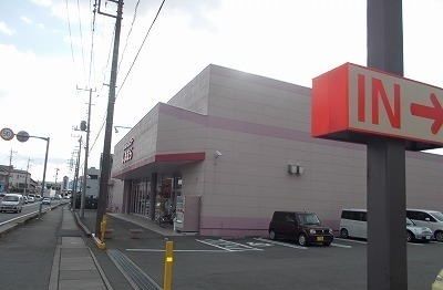 近くのしまむら 谷田店まで1,400m（徒歩18分）