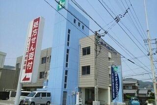 近くの田井メディカルクリニックさんまで640m(徒歩8分)