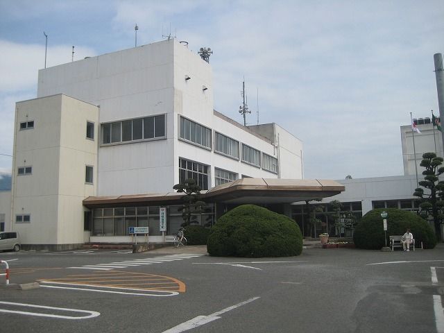 近くの宇美町役場まで1,800m（徒歩23分）