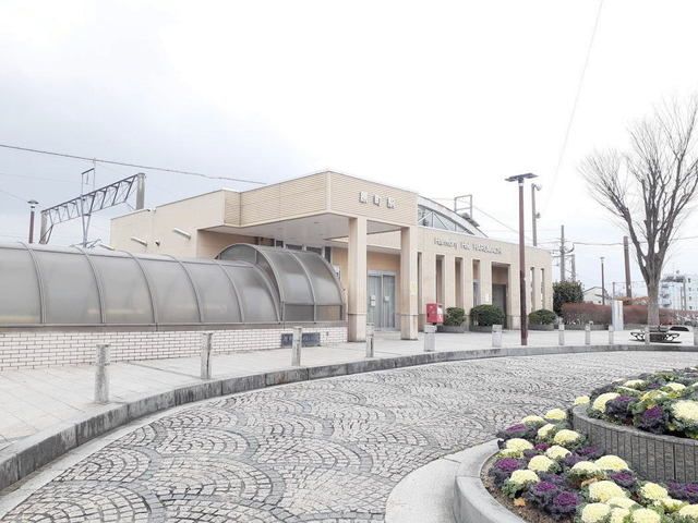 近くのJR原町駅まで800m(徒歩10分)